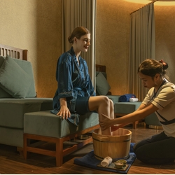 AYURVEDA 
MASSAGE