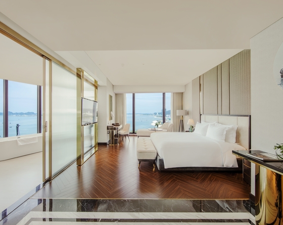 Premier Bay View