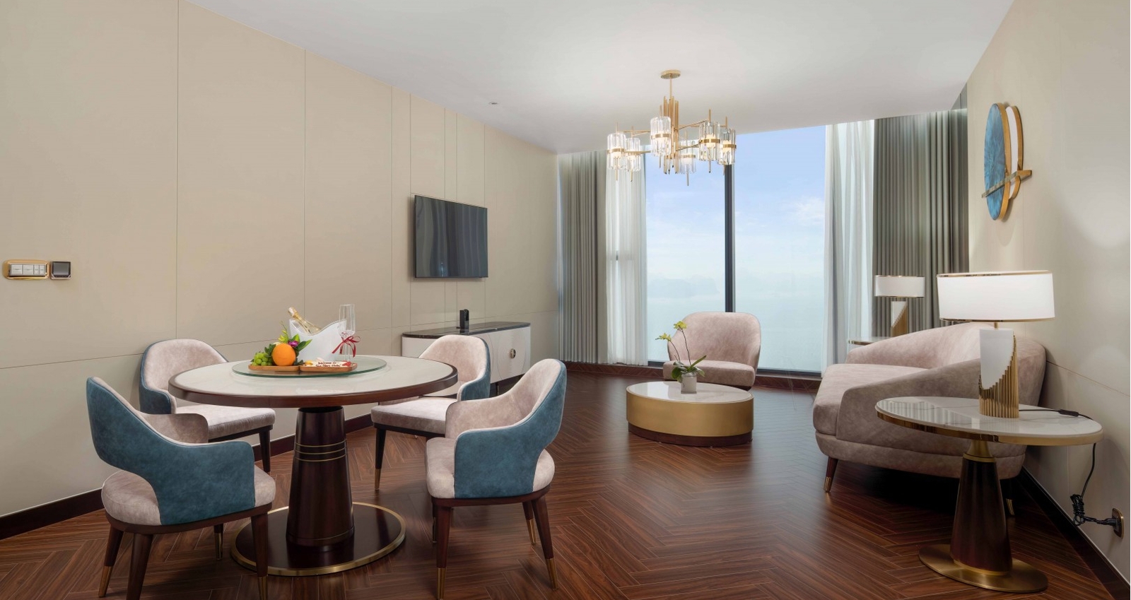 Junior Suite Lake View