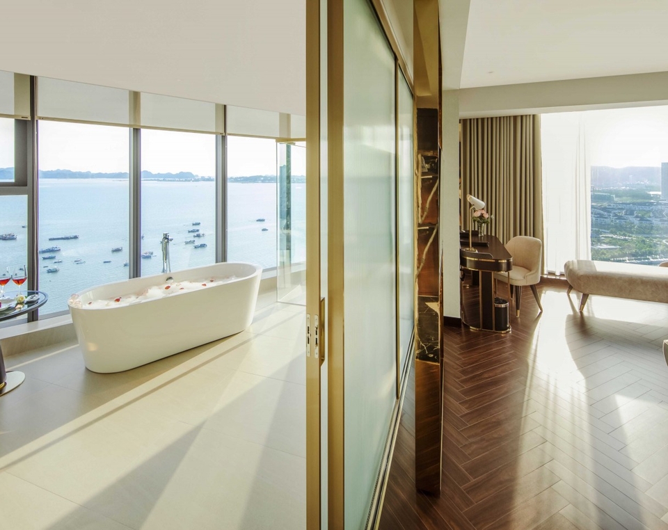 Premier Bay View
