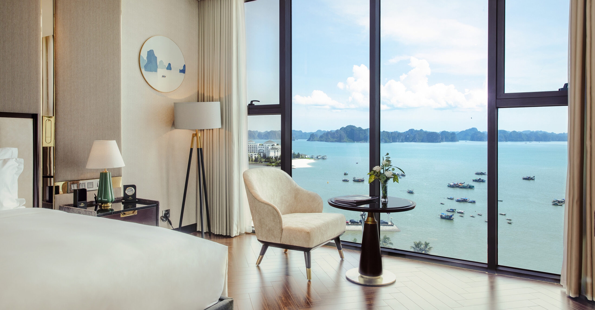 Rooms & Suites