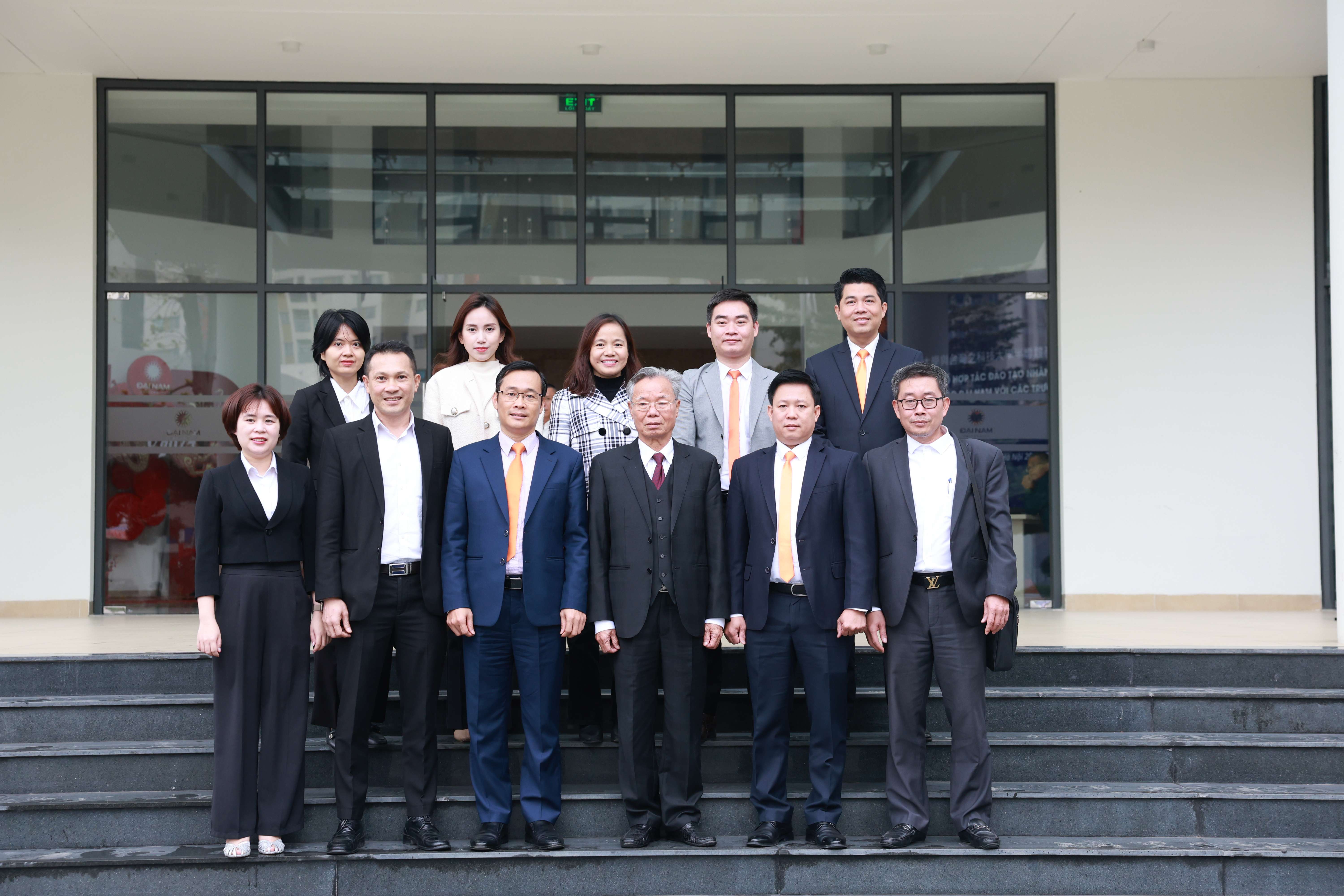 sea stars with dai nam university