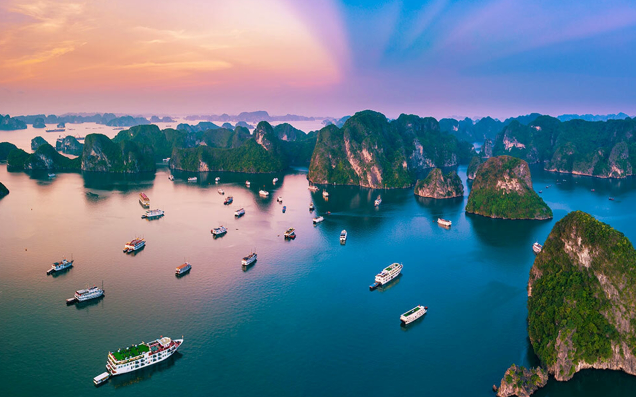 Quảng Ninh - Vùng đất di sản - Du lịch hè Quảng Ninh