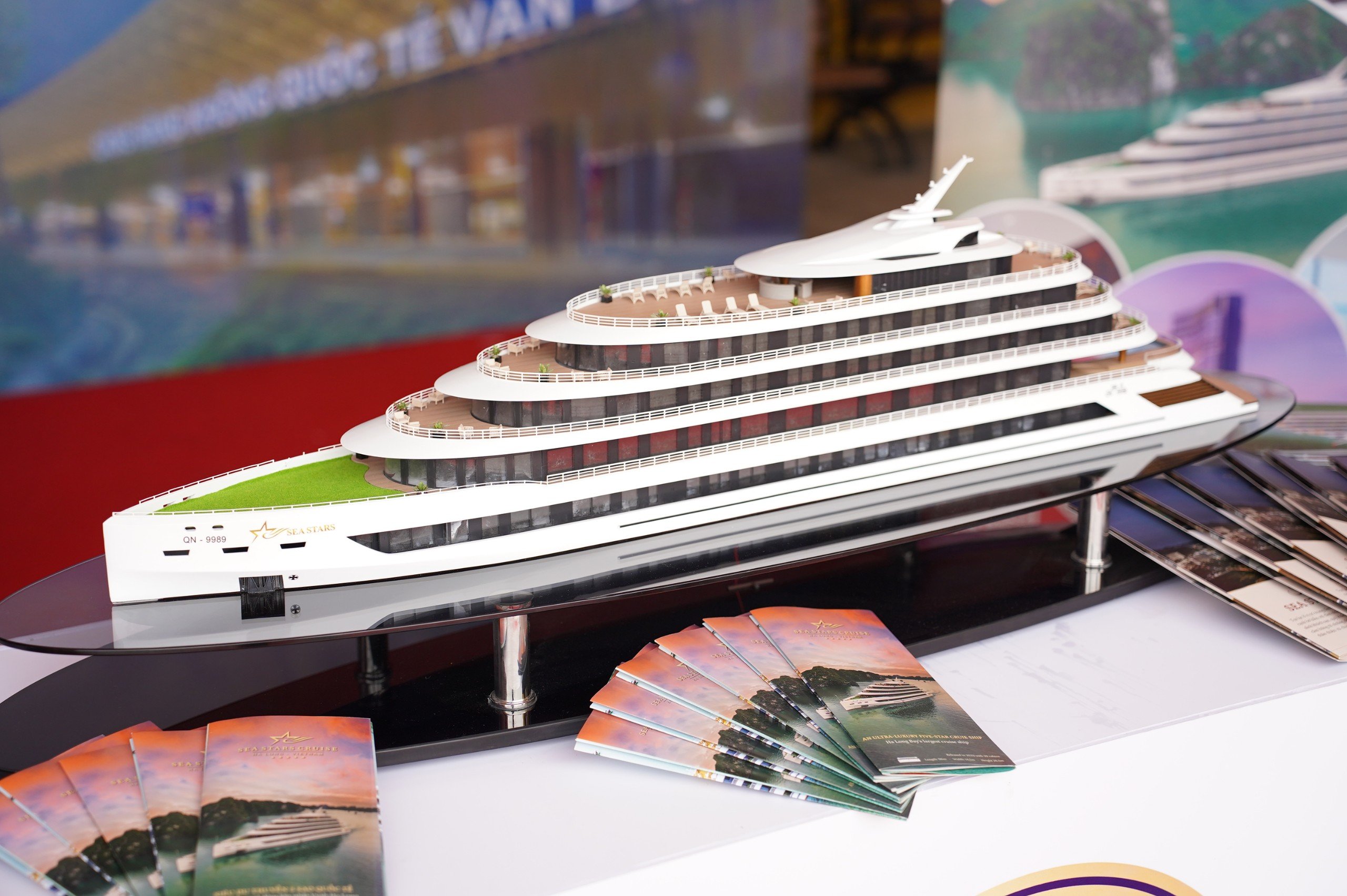 sea stars cruise & hotel